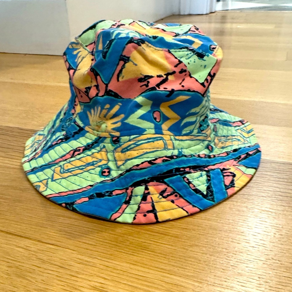 Patagonia baby Bucket Hat in Blue, Yellow, Green, Pink 0-3 months